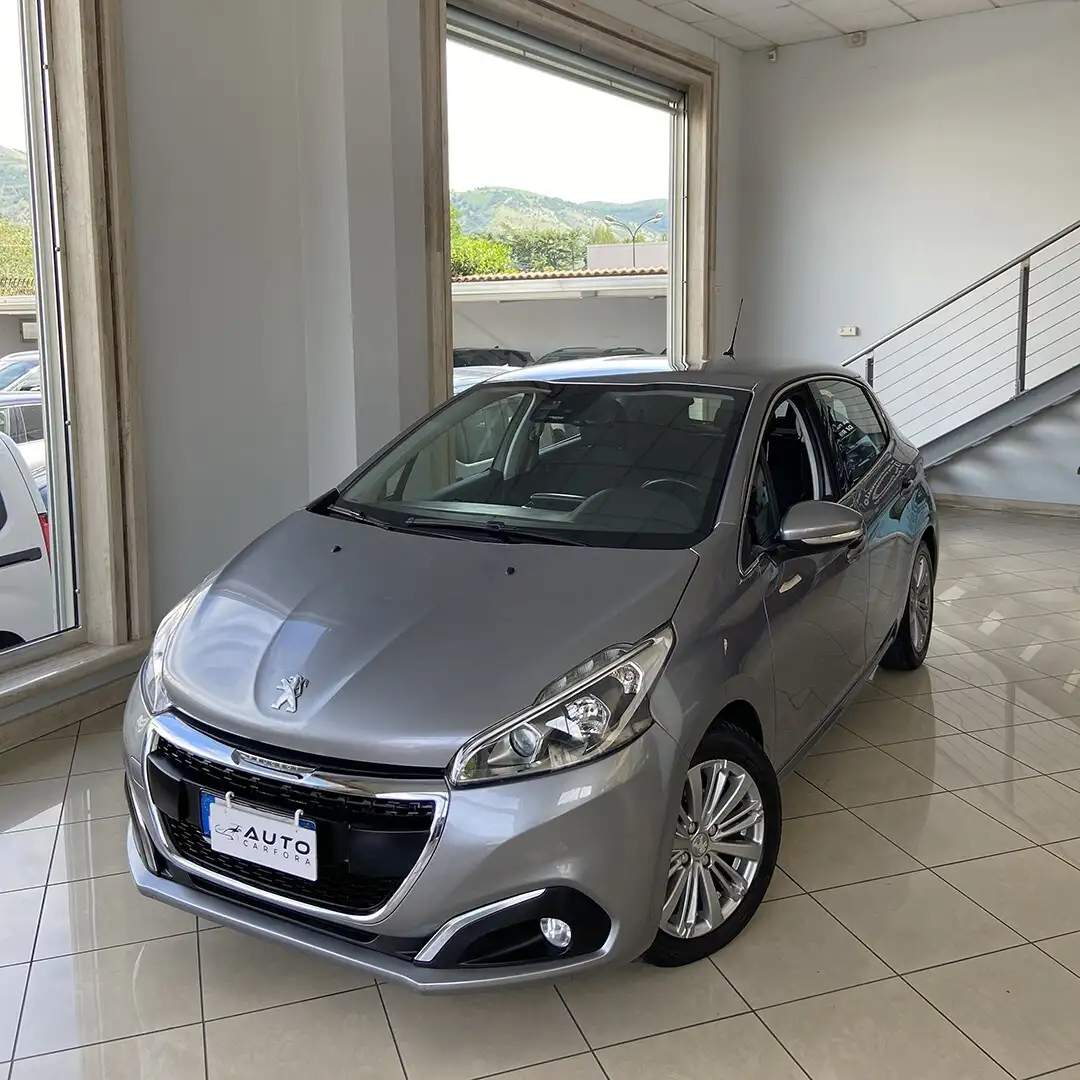 Peugeot 208 PureTech 82 5 porte Allure GPL Argintiu - 2