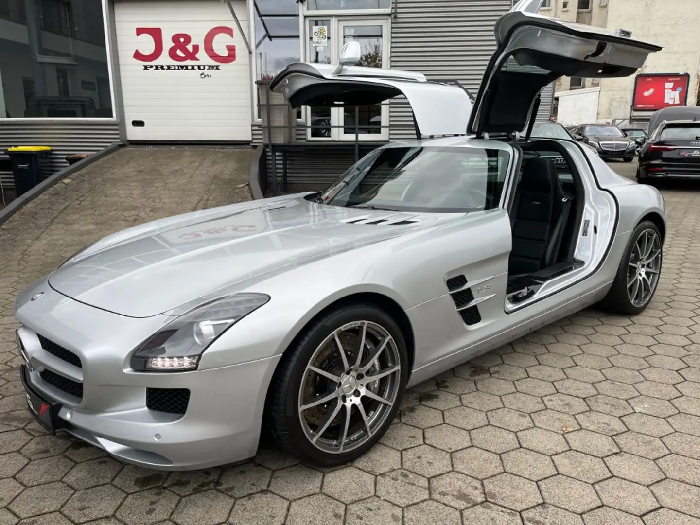 Mercedes-Benz SLS Coupe*Deutsch*Carbon*B&O*AMG*Perfomance Ezüst - 1