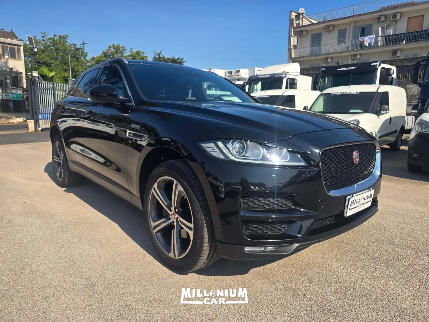 Jaguar F-Pace JAGUAR FPACE 2020 KM 110MILA Zwart - 2