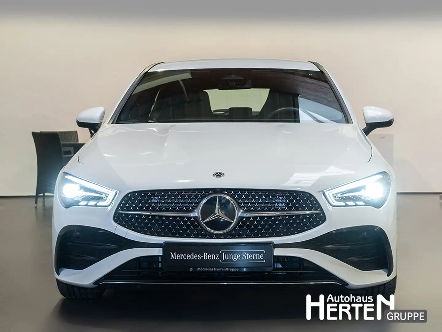 Mercedes-Benz CLA 200 SB+AMG+KEYLESS+AMBIENTE+WINTER-P.+LED+ Weiß - 2