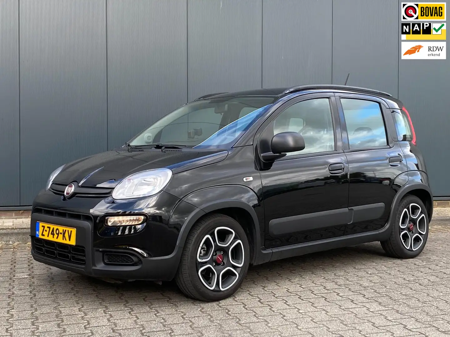 Fiat Panda 1.0 Hybrid City Life | 5-persoons | Airco | Telefo Noir - 1