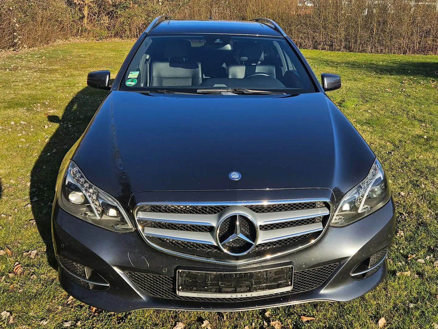 Mercedes-Benz E 220 E-Klasse T-Modell Diesel T BlueTEC 9G-TRONIC Editi Grau - 1
