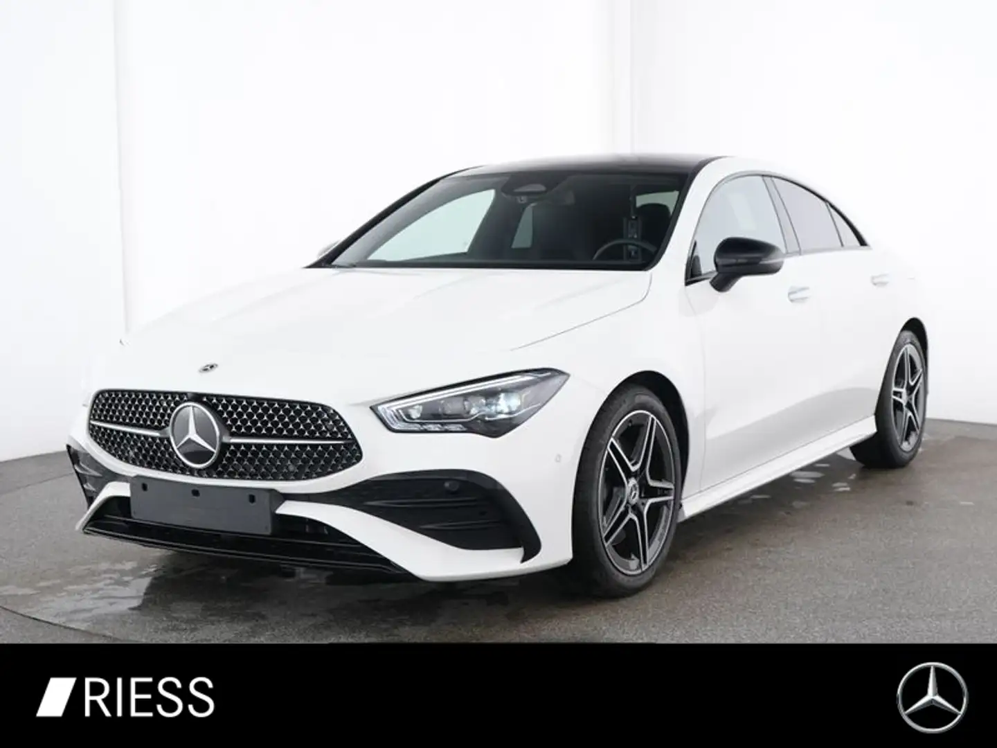 Mercedes-Benz CLA 200 Cp AMG Sport Night Distr W-Paket Ambi Kamera Weiß - 1