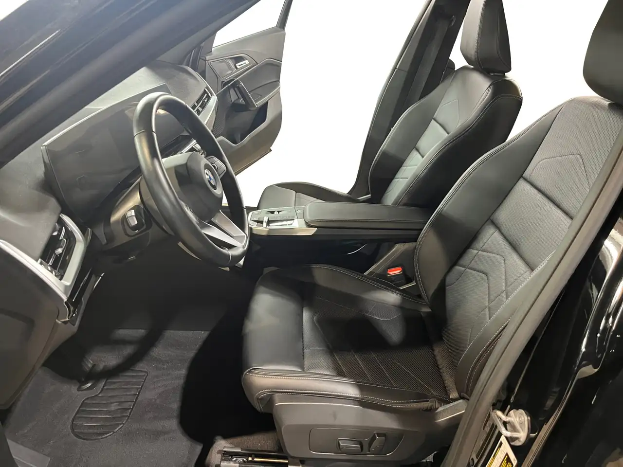 BMW X1 снимка BMW X1