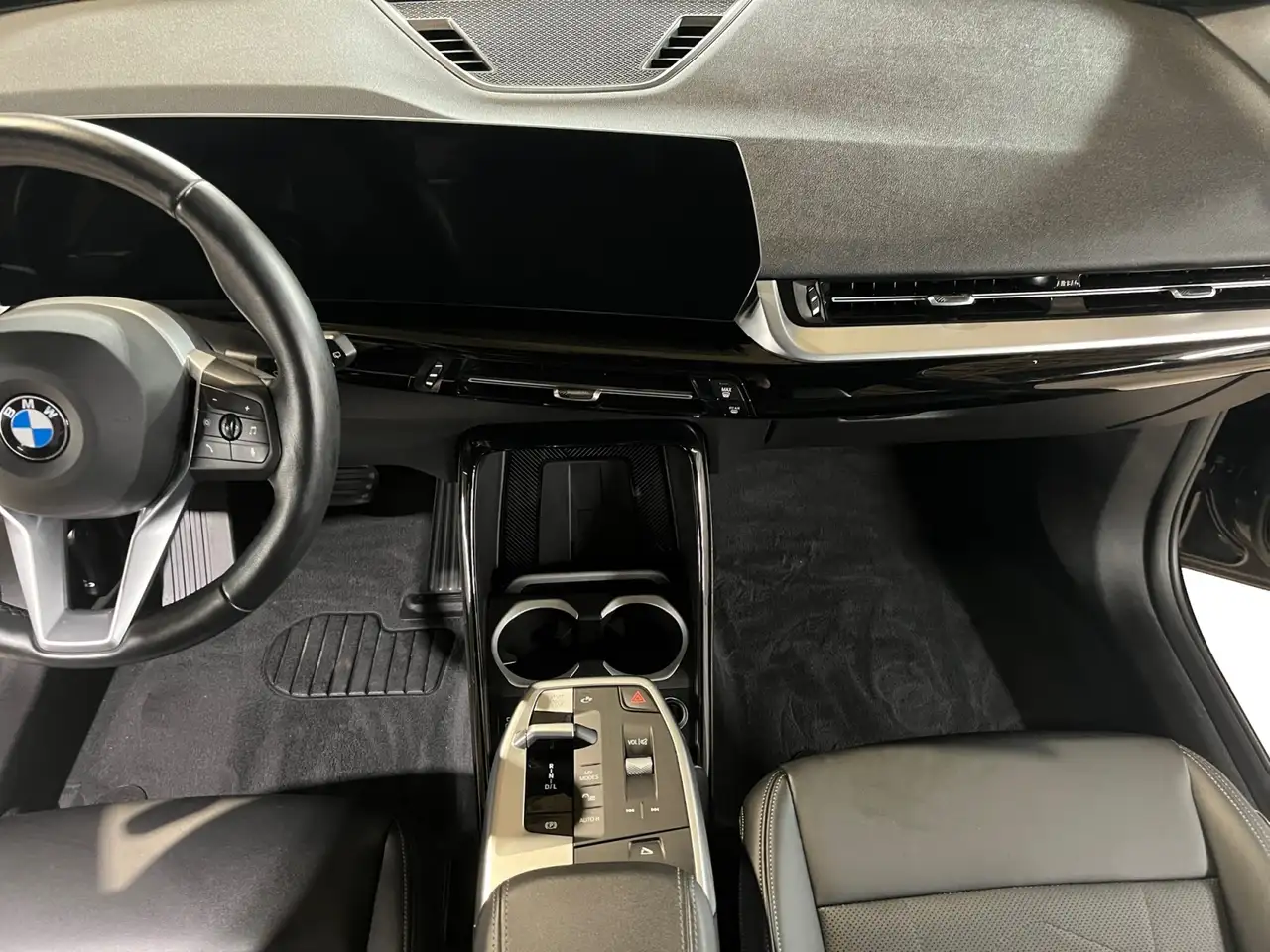 BMW X1 снимка BMW X1