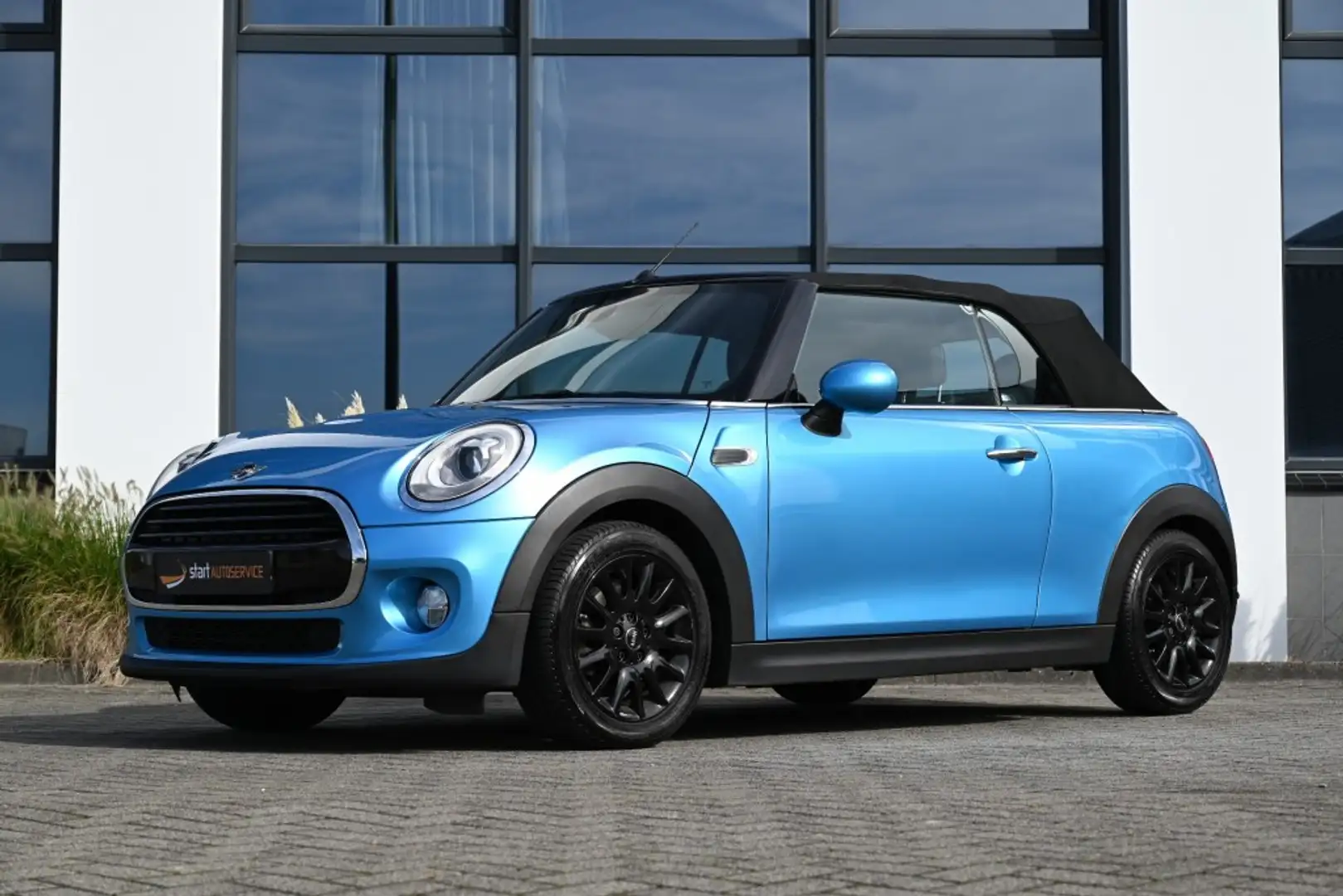MINI Cooper Cabrio Chili 1.5 Cruise Navi Dealer onderh. 296= pm Blauw - 2
