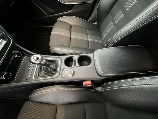 Mercedes-Benz A-Class view 14