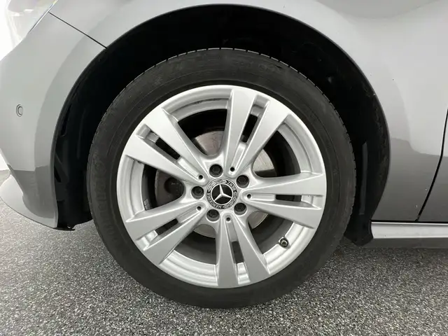 Mercedes-Benz A-Class view 18