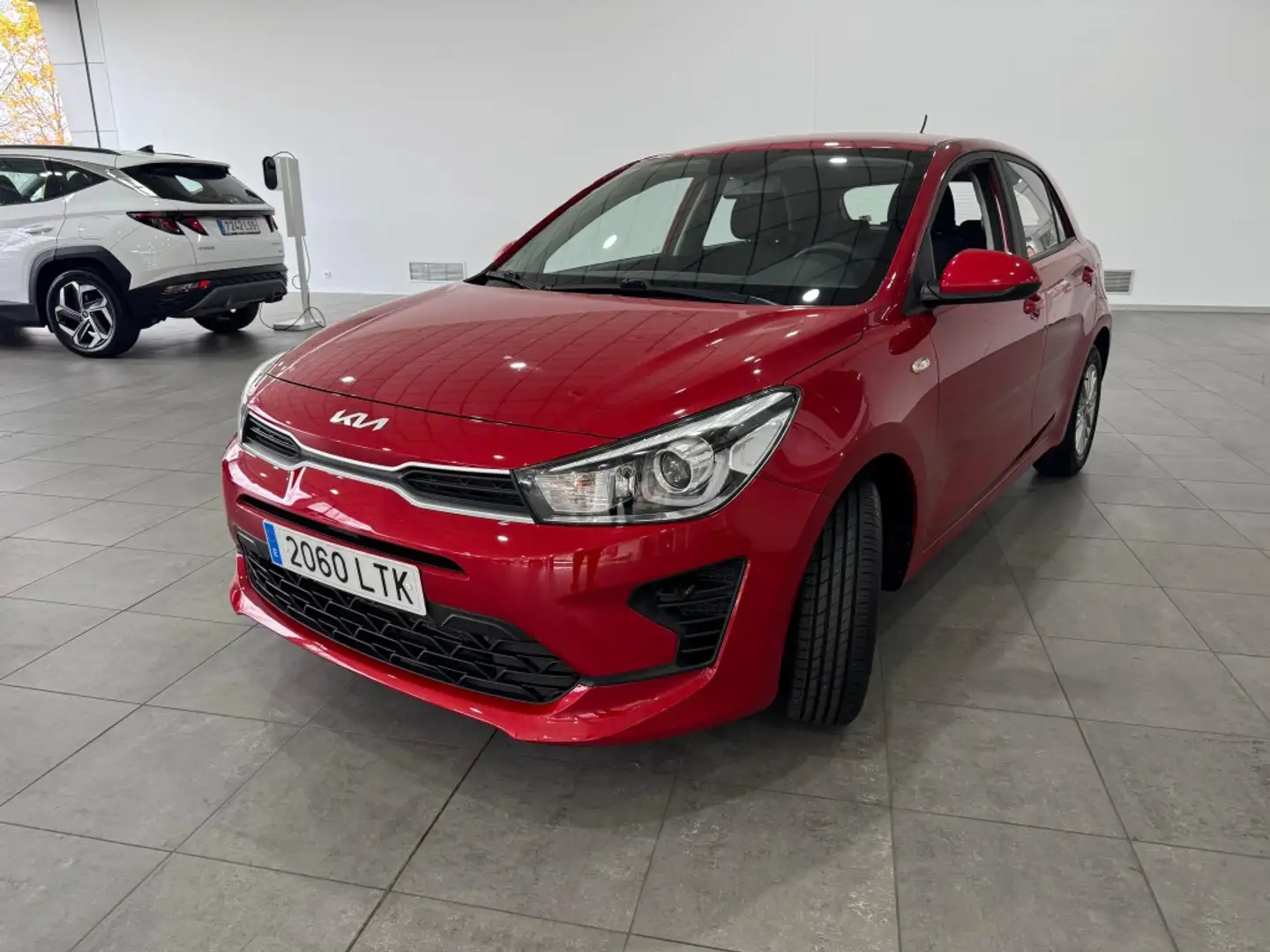 Kia Rio 1.2 DPi Concept 84 Burdeos - 1