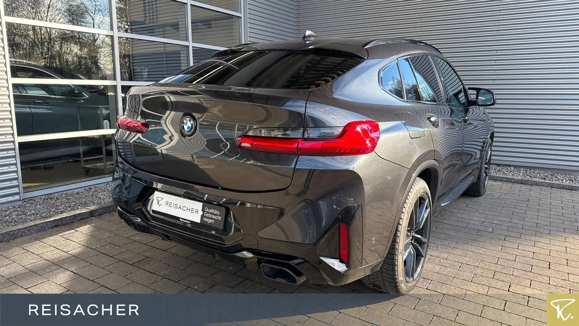 BMW X4 M d Navi HUD 360° ACC AHK Pano Laser 21"LM Grau - 2