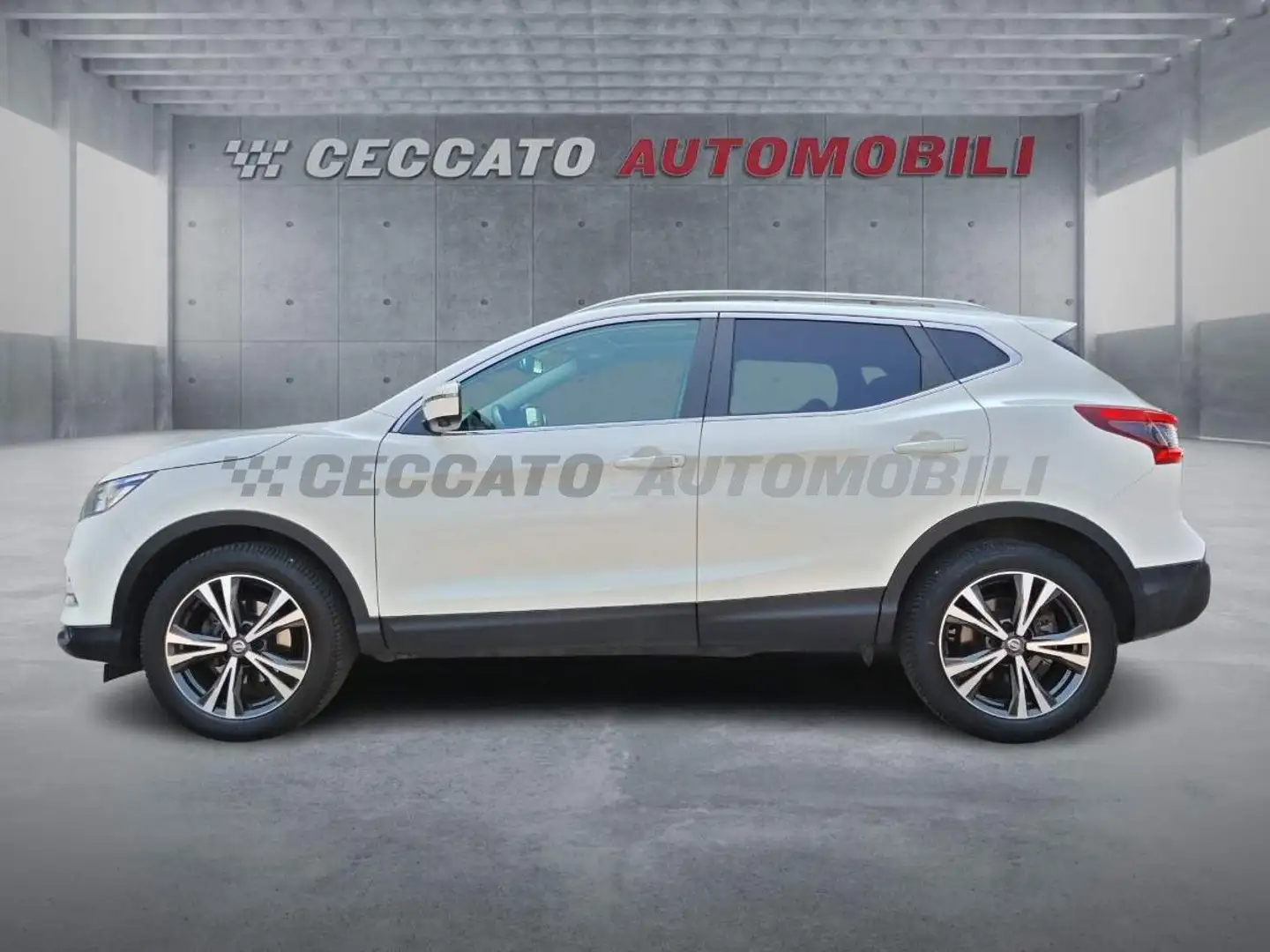 Nissan Qashqai Qashqai 1.3 dig-t N-Connecta 160cv Bianco - 2
