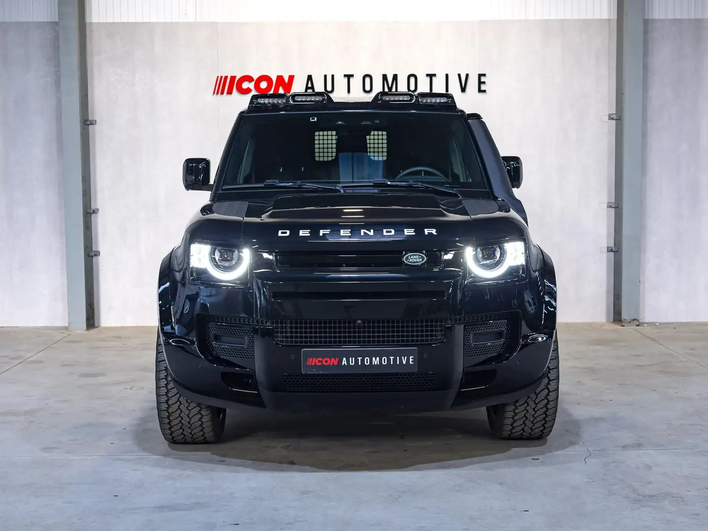 Land Rover Defender HARDTOP 110 D250 - ICON I URBAN I KAHN I FULL SPEC Noir - 2