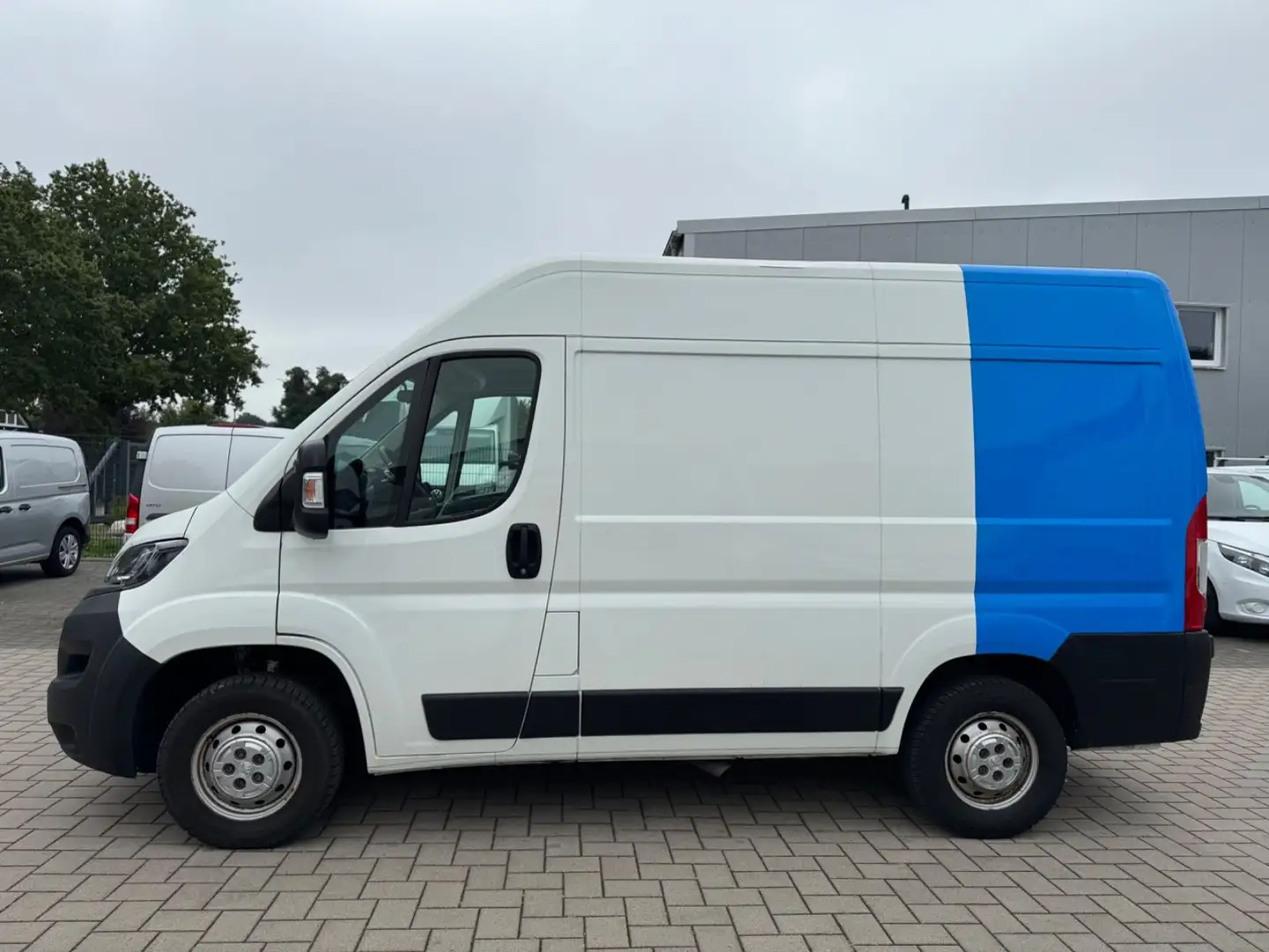 Peugeot Boxer Kasten 330 L1H2 Pro/Standheizung/Kamera Blanc - 2