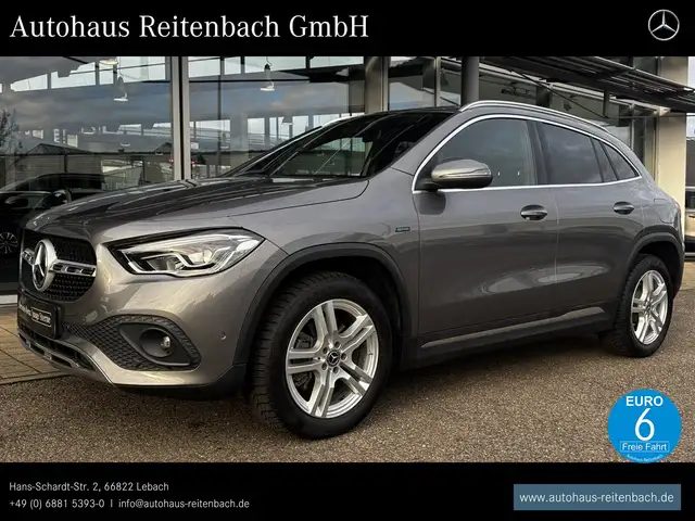 Mercedes-Benz GLA 250 GLA250E PROGRESSIVE+LED+ KAMERA+SITZHZG+EASYPACK