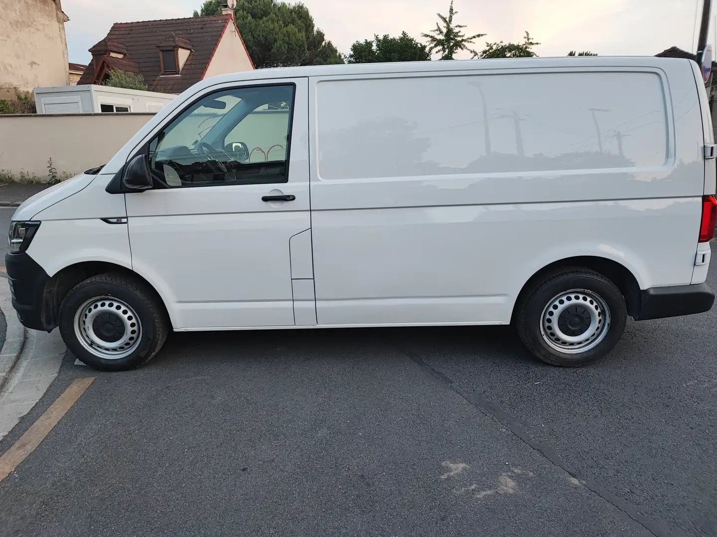 Volkswagen TRANSPORTER T6 L1H1 2.0 TDI 102 Blanco - 2