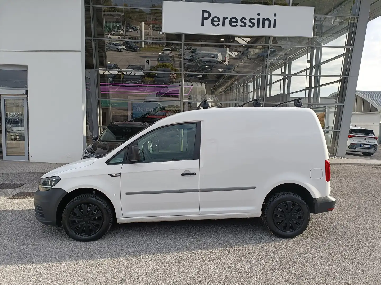 Volkswagen Caddy 2.0 TDI 102 CV PASSO CORTO Bianco - 2