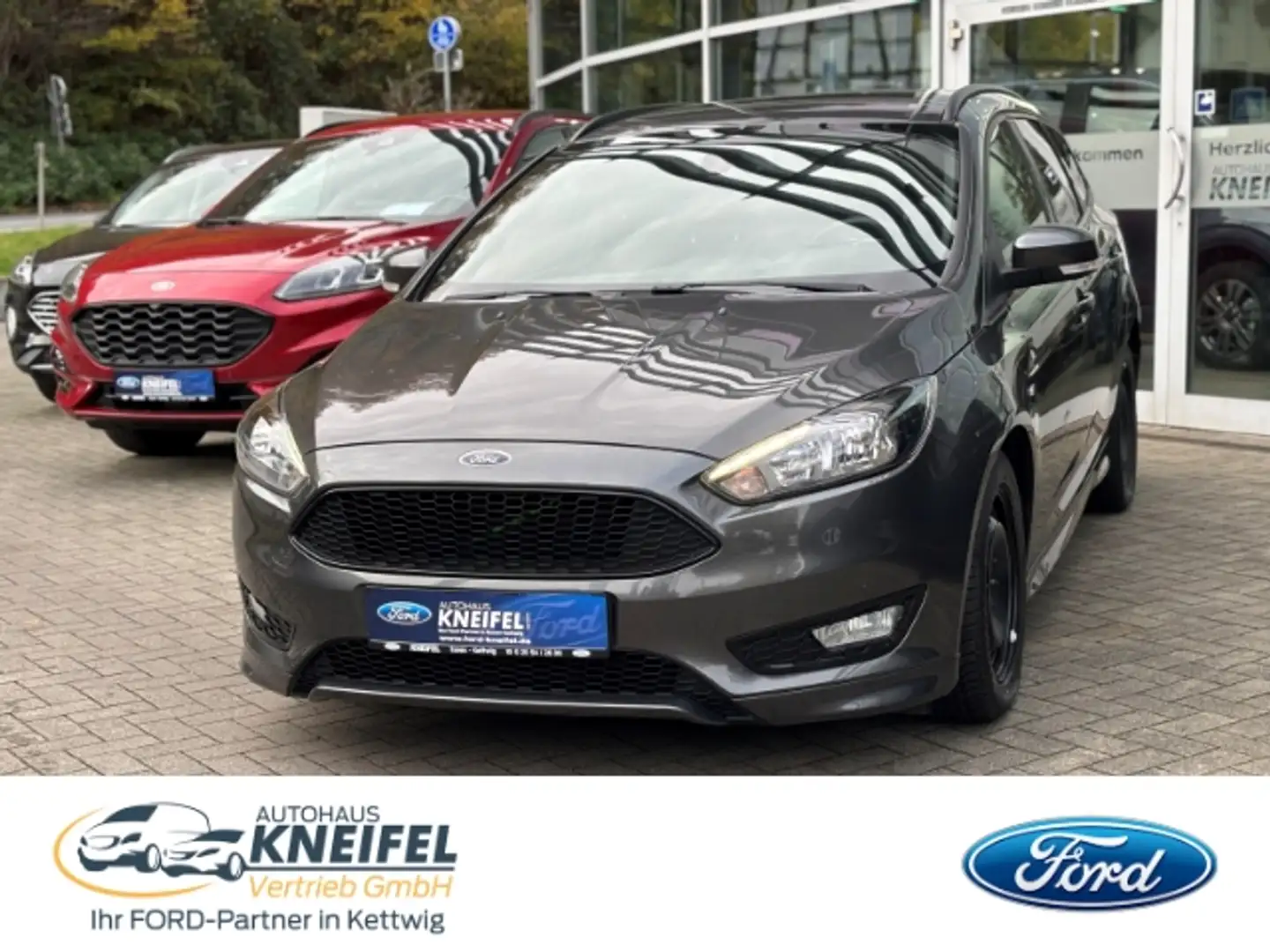 Ford Focus Turnier ST-Line inkl. WInterräder, tolles Auto, 50 Gris - 1