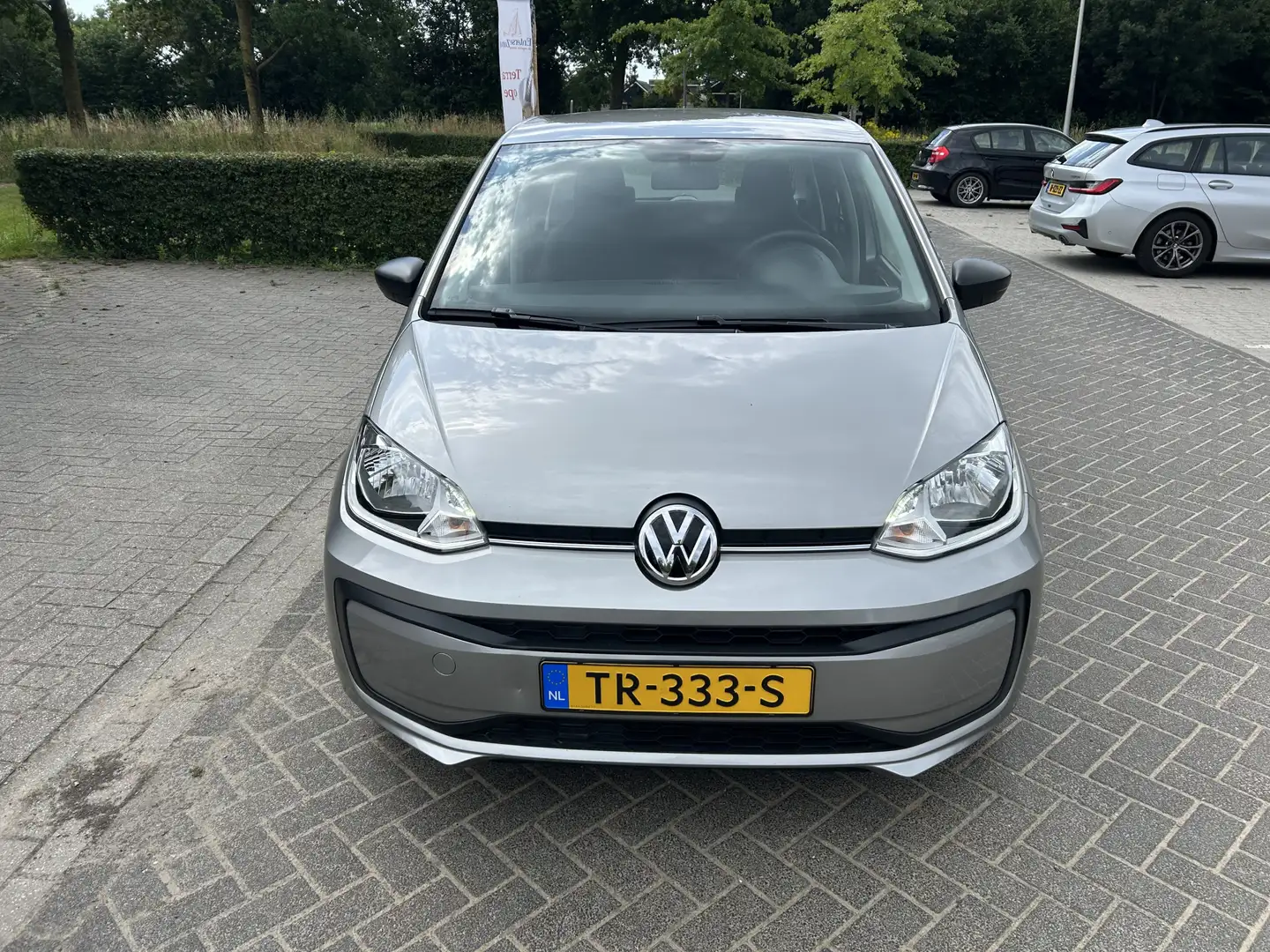 Volkswagen up! 1.0 BMT take up! Airco Elec Pakket Cv Nap Grijs - 2