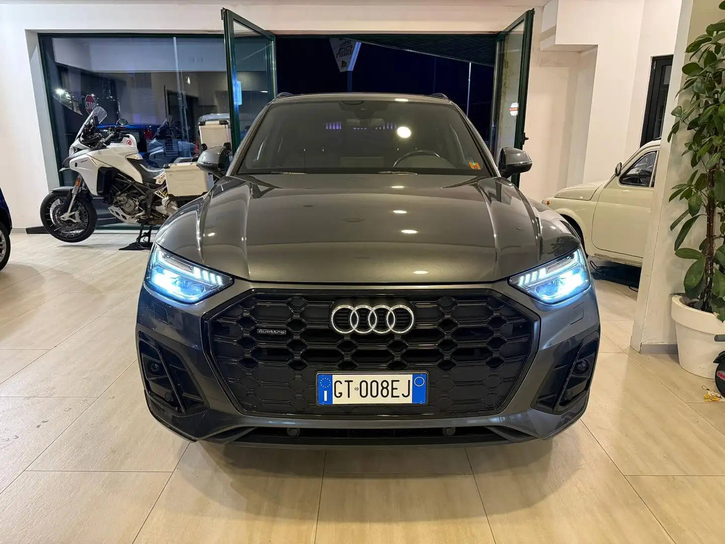 Audi Q5 40 2.0 tdi mhev 12V S line quattro s-tronic Grigio - 2