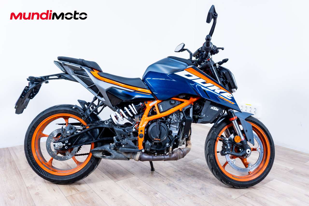 KTM 390 Duke