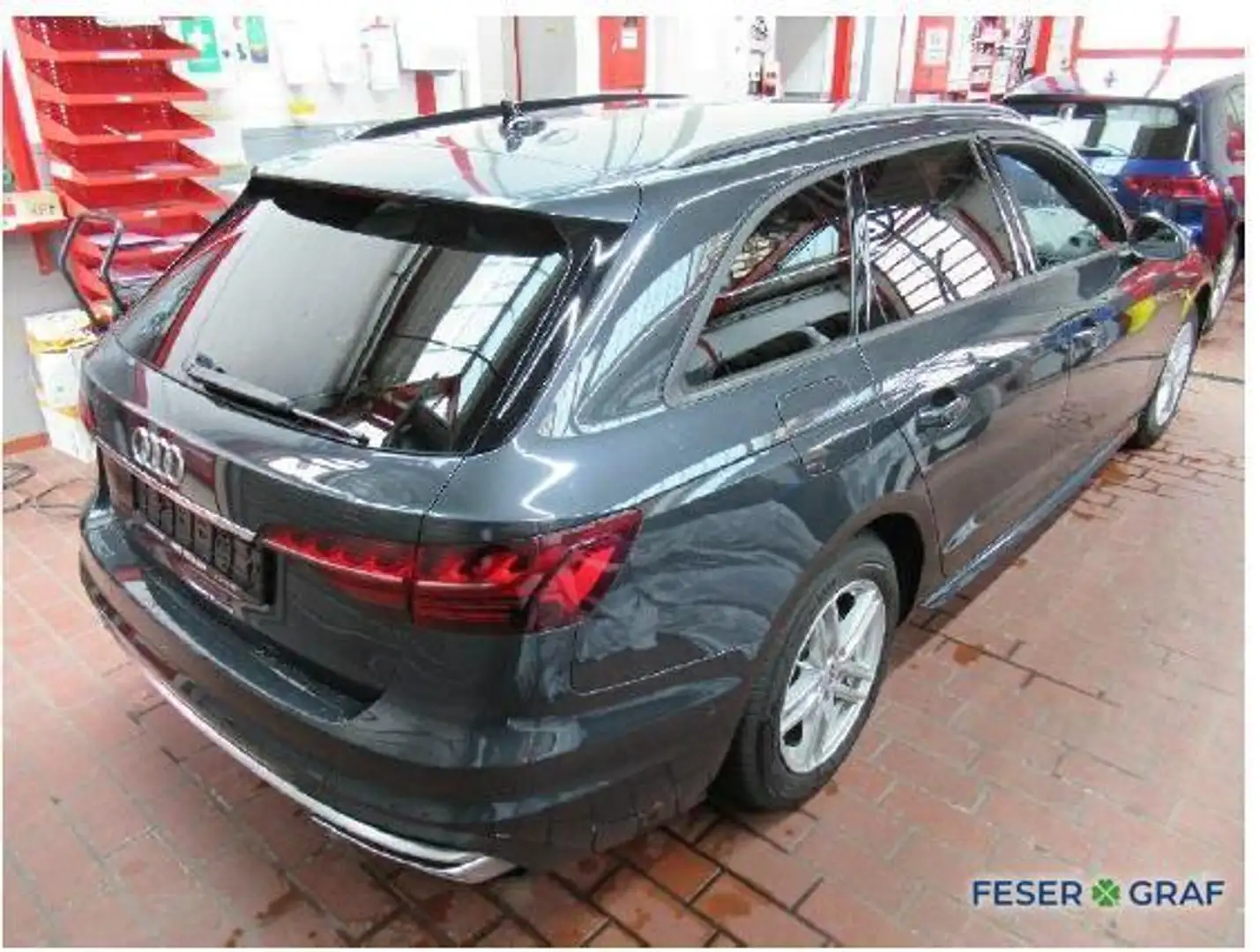 Audi A4 Avant 35 TDI advanced S tronic Grau - 2