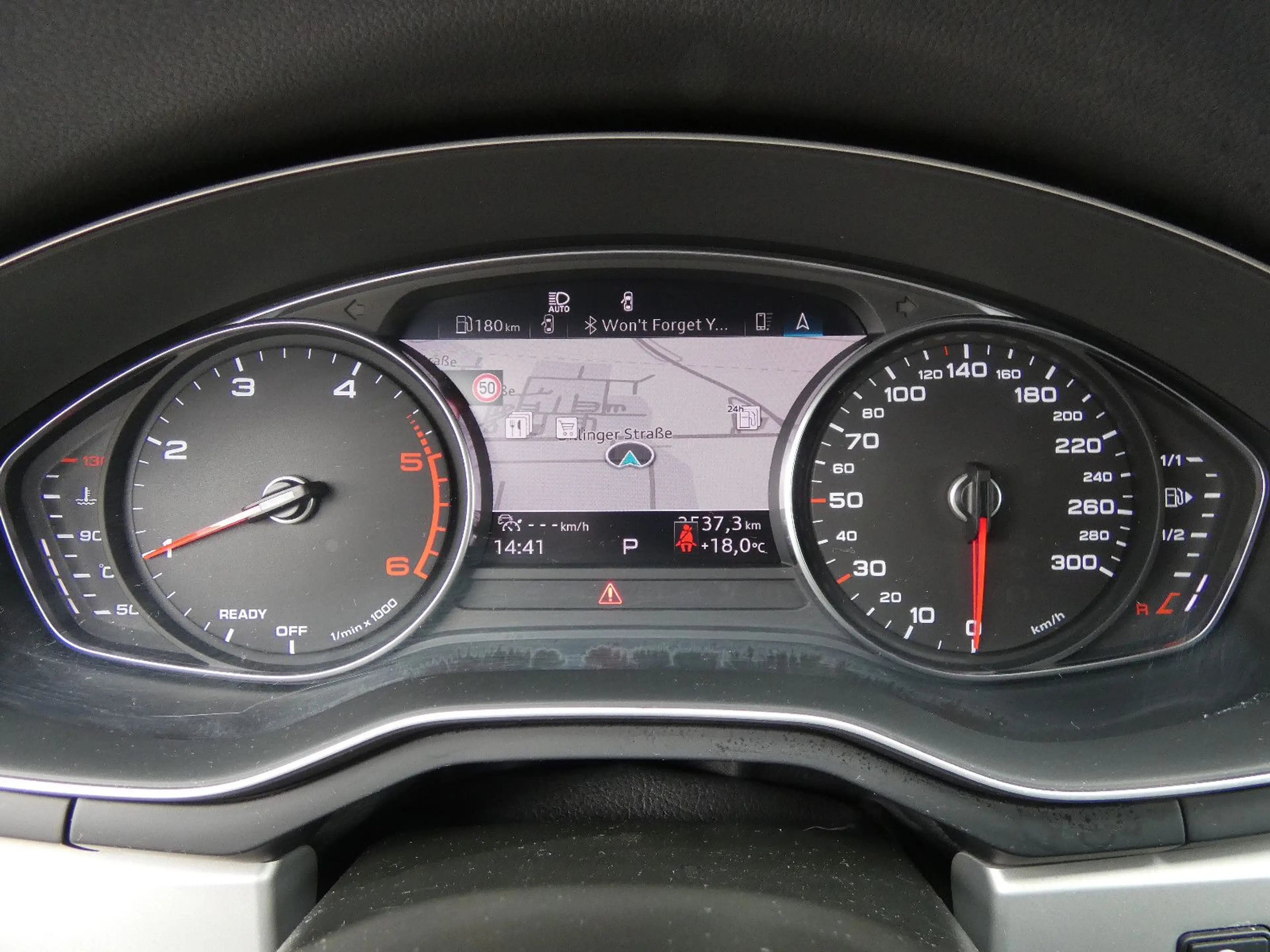 Audi A4 35 TDI S tronic Matrix Nav ACC Kamera HiFi 18 — photo 16