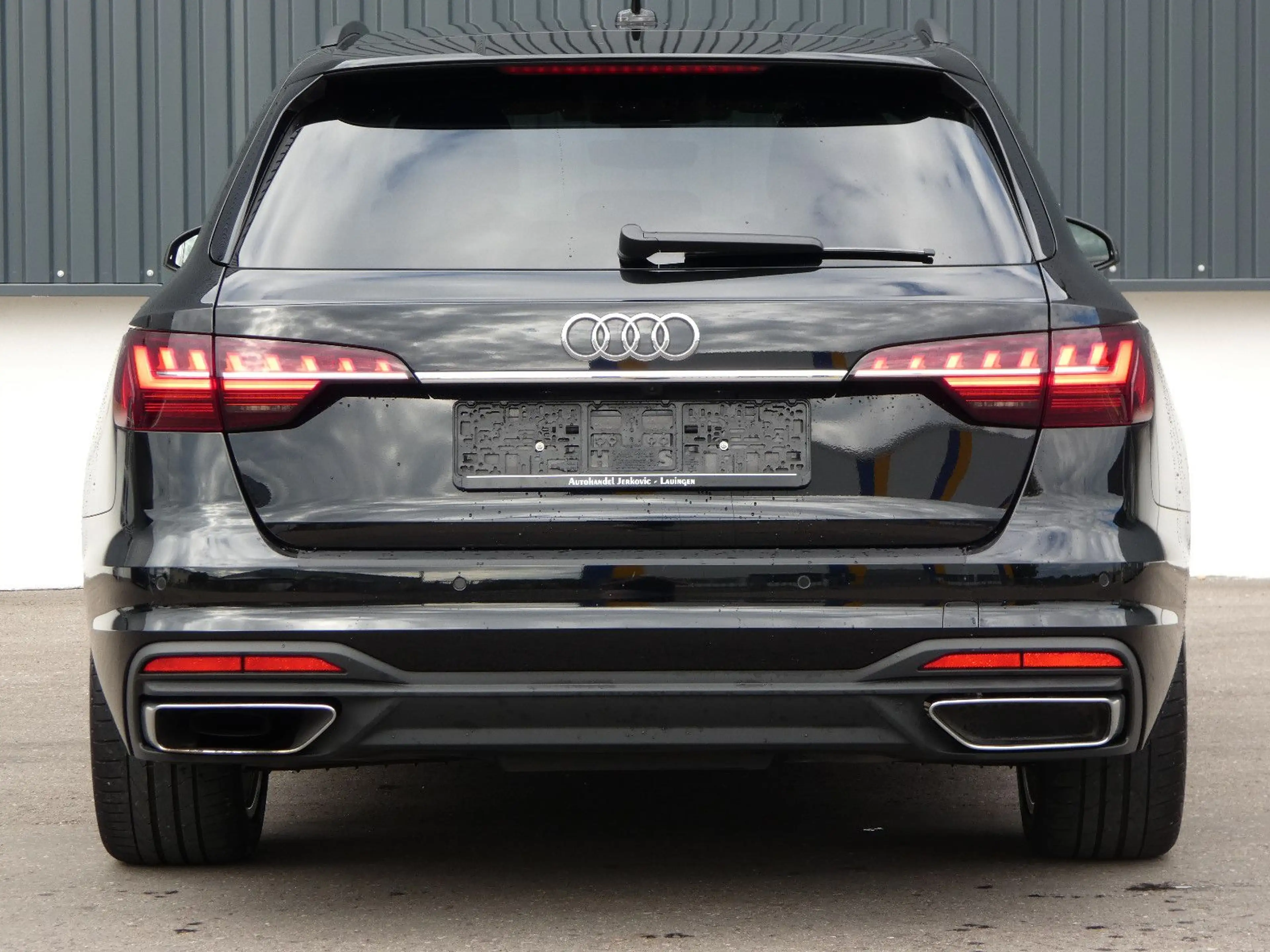 Audi A4 35 TDI S tronic Matrix Nav ACC Kamera HiFi 18 — photo 29