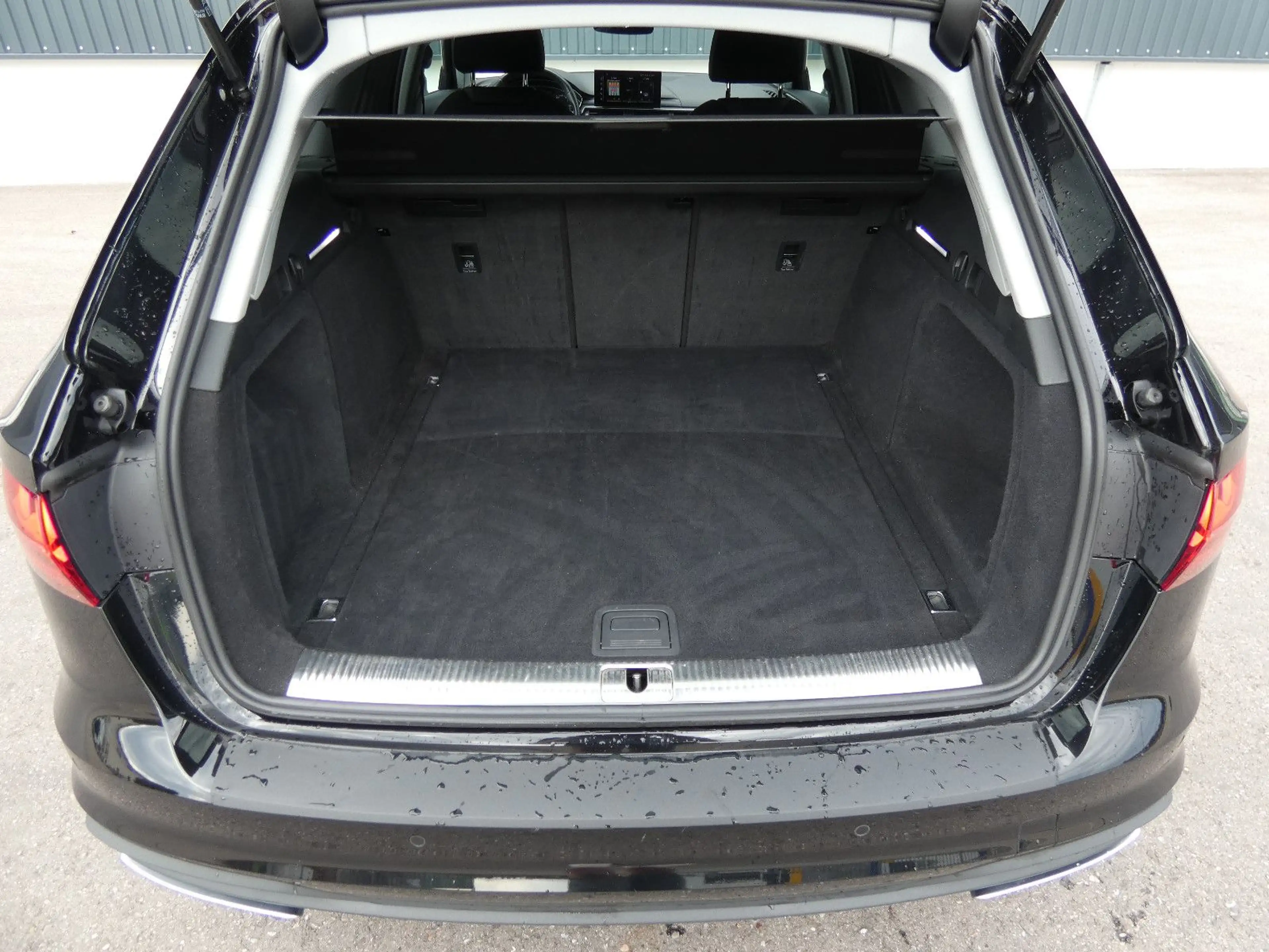 Audi A4 35 TDI S tronic Matrix Nav ACC Kamera HiFi 18 — photo 21