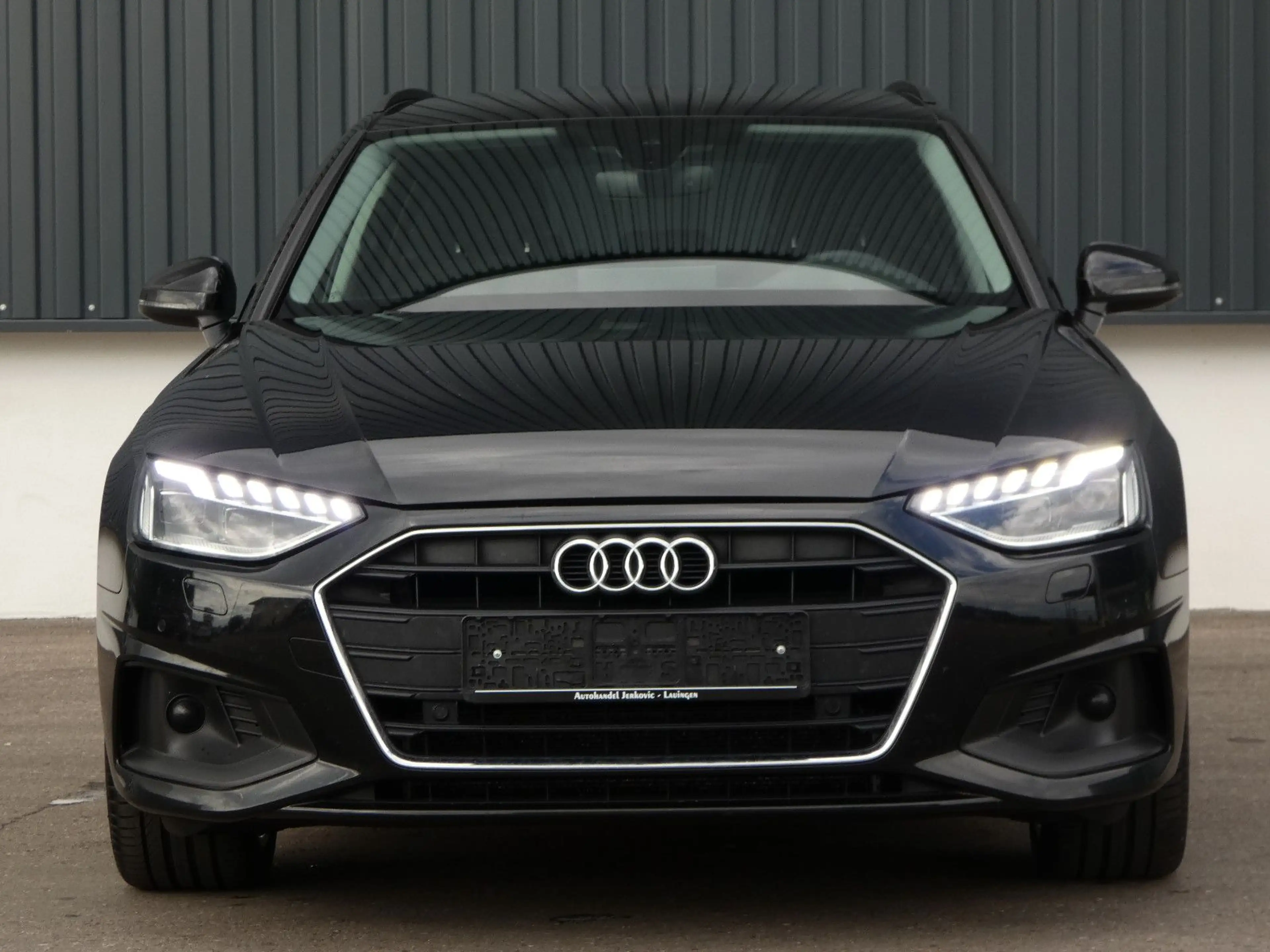 Audi A4 35 TDI S tronic Matrix Nav ACC Kamera HiFi 18 — photo 28