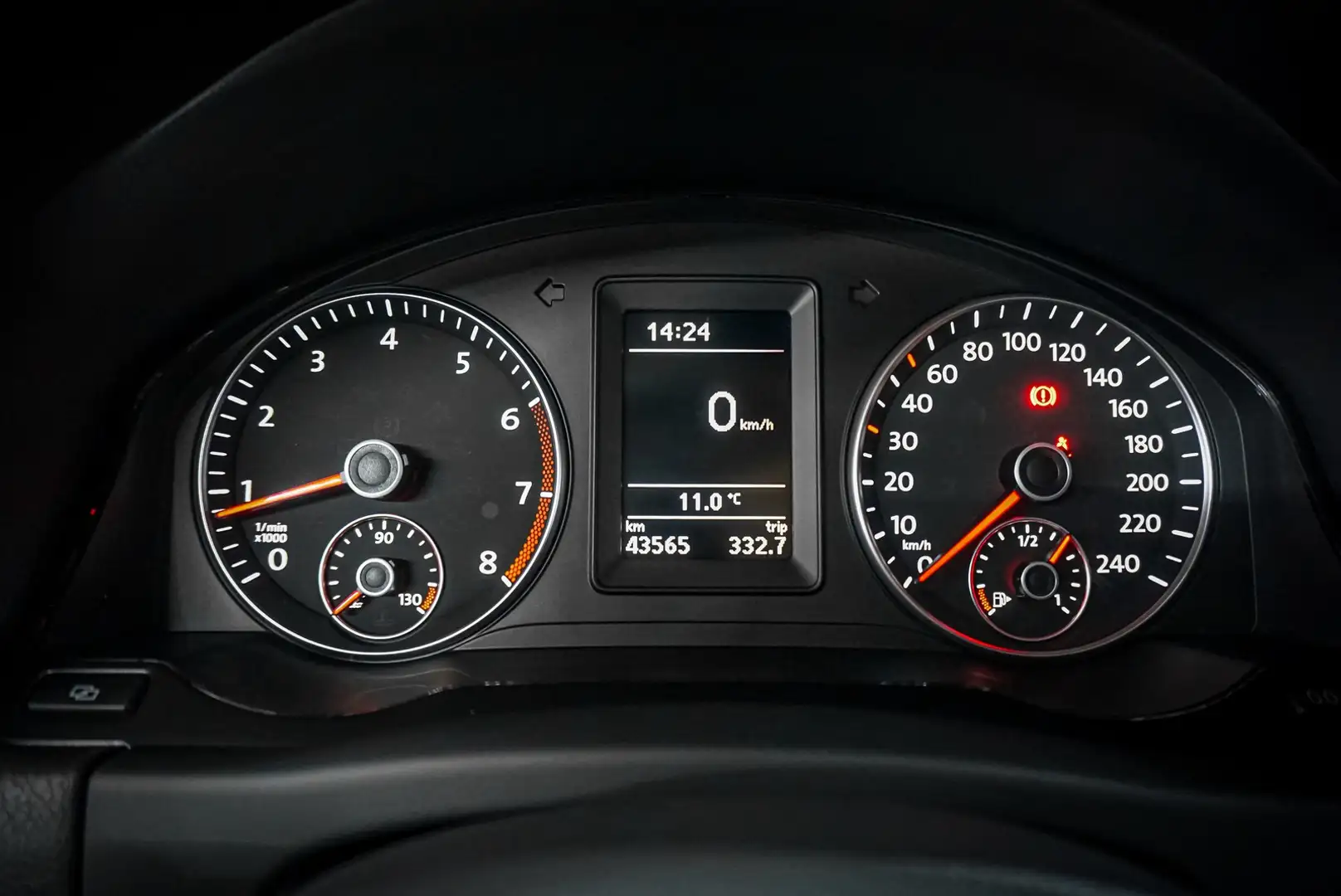 Volkswagen Golf Plus VI 1.Hand PDC V+H TÜV NEU Brun - 2