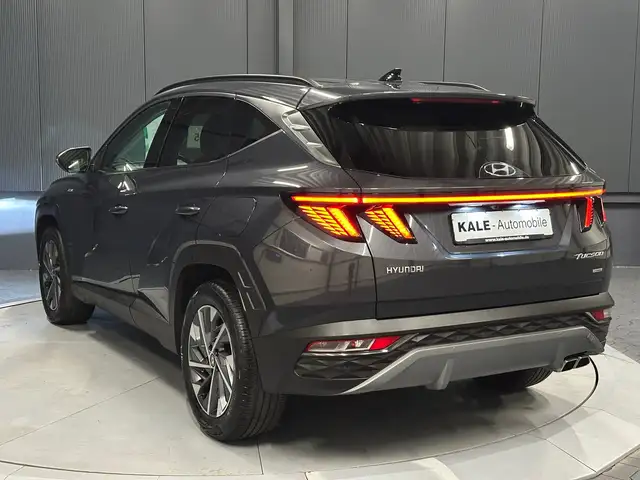 Hyundai Tucson view 3