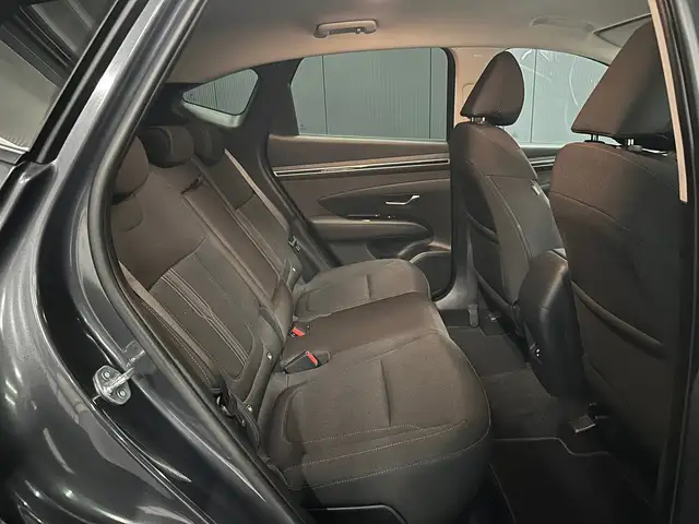 Hyundai Tucson view 25