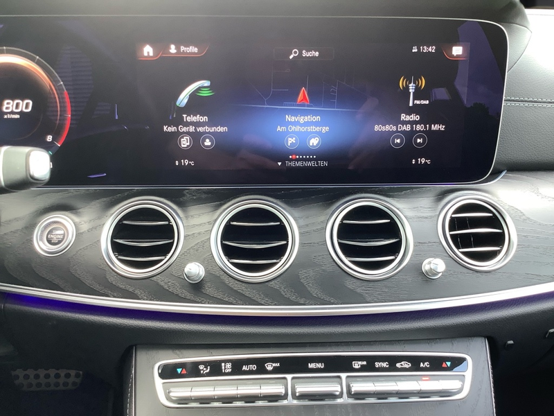 Mercedes-Benz E 450 4M T AMG+MBUX+Night+Ambiente+WIDE+Mbeam — photo 15