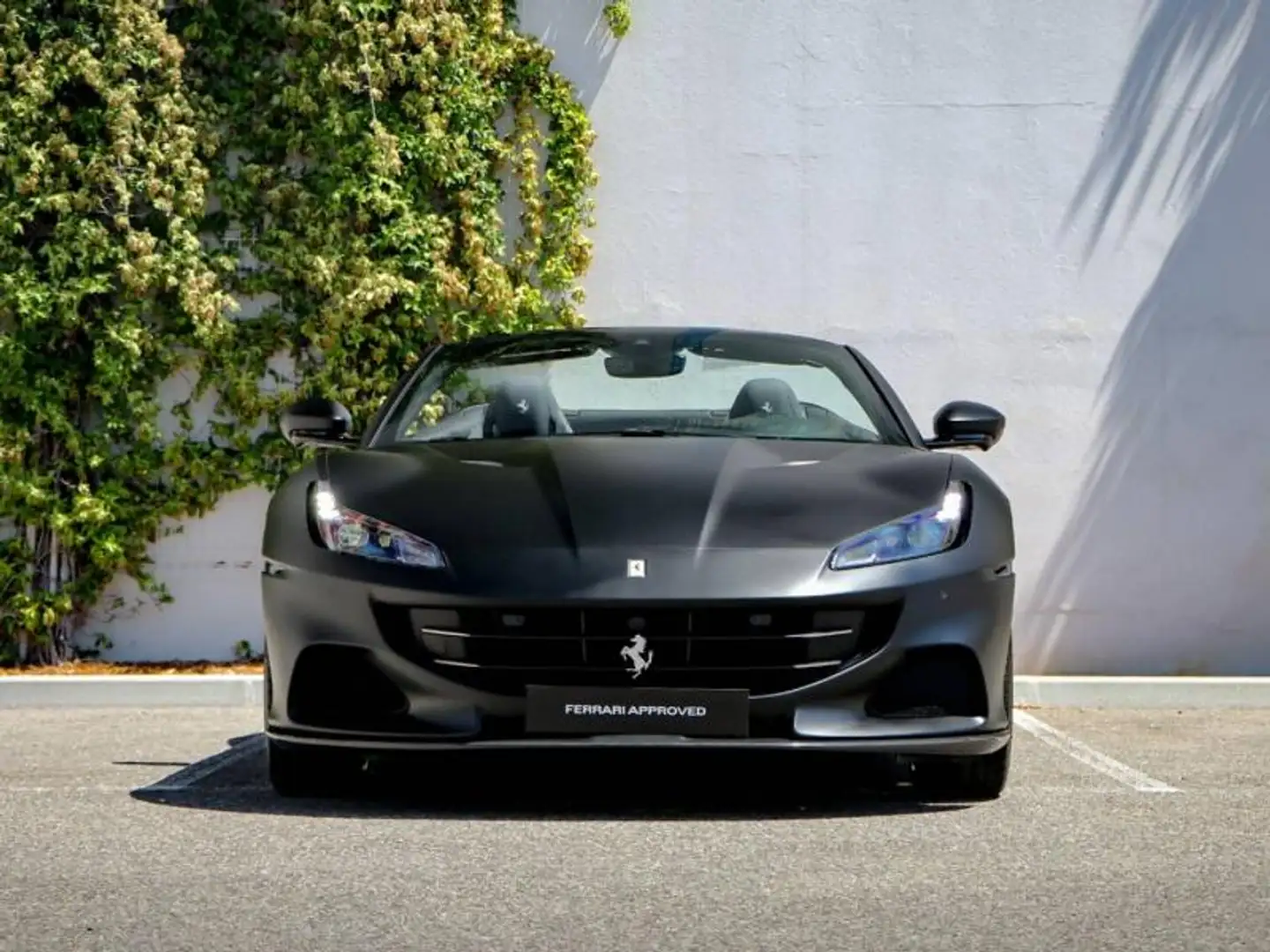 Ferrari Portofino spider Noir - 2