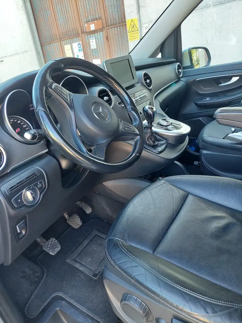 Mercedes-Benz V V 220 d Sport L E6 Argintiu - 1