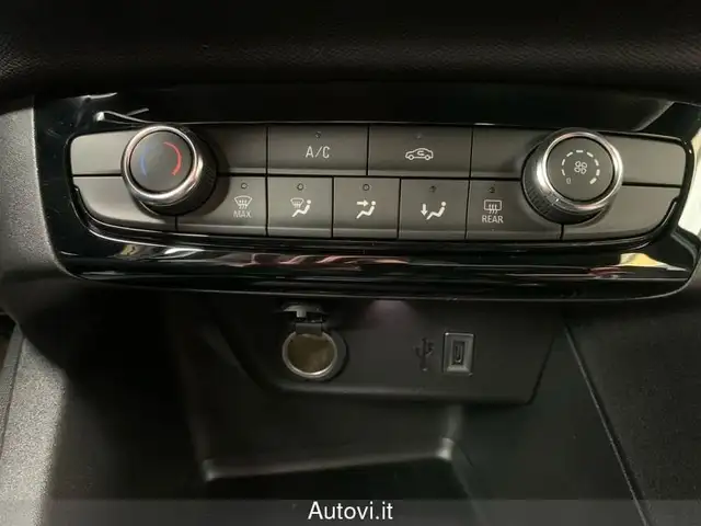 Opel Corsa view 24