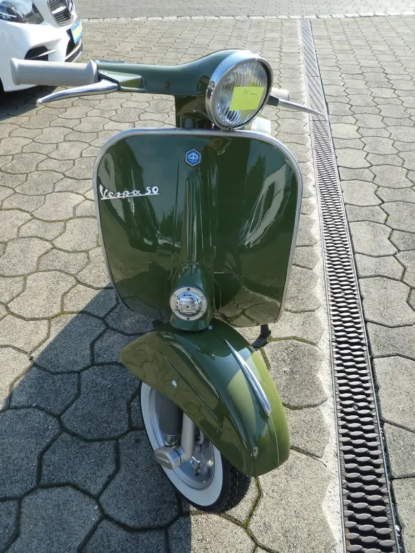 Vespa 50 75 V5A1T *PERFEKT RESTAURIERT* Vert - 2