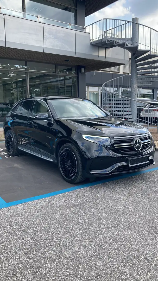 Mercedes-Benz EQC 400 AMG Line-360camera,high beam, pano,sidesteps - 1