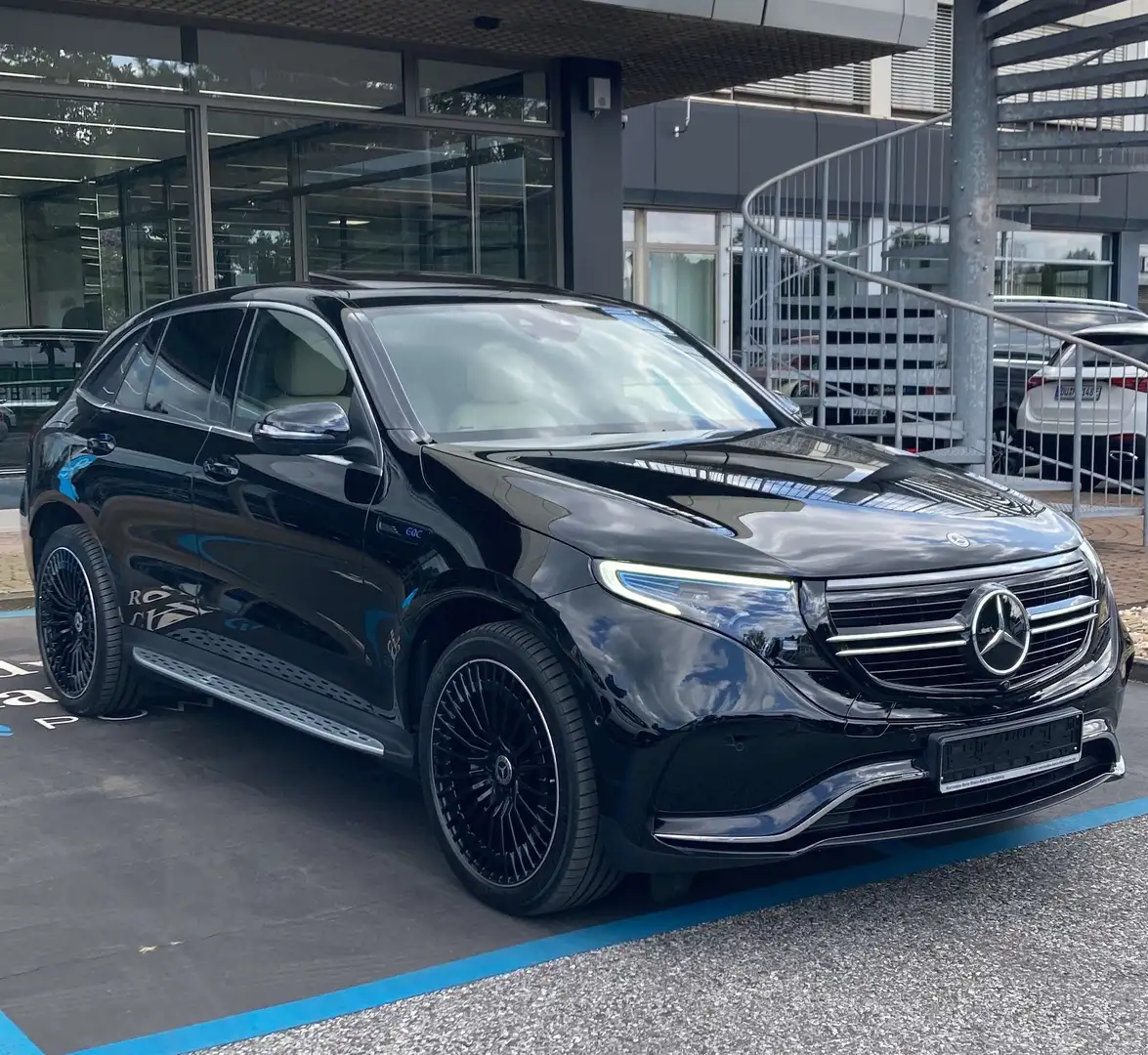 Mercedes-Benz EQC 400 AMG Line-360camera,high beam, pano,sidesteps - 1