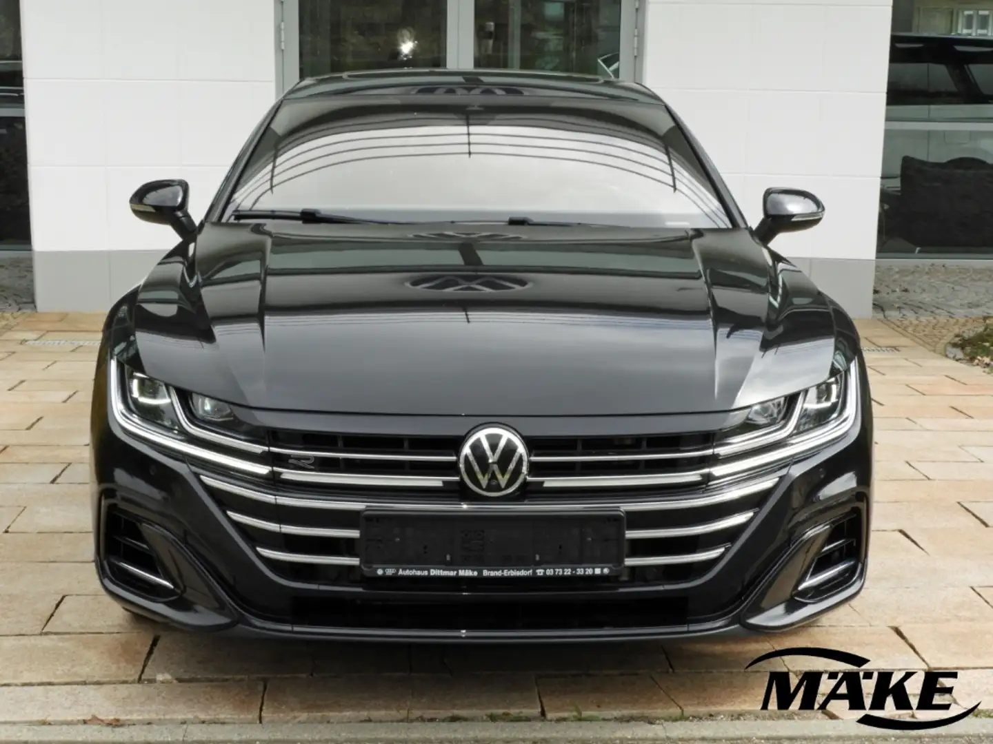 Volkswagen Arteon SB R-Line 2.0 TDI DSG 4motion SD RFK LED AHZV Černá - 2