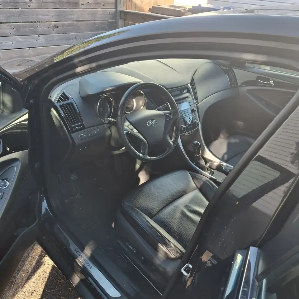 Hyundai SONATA снимка Hyundai SONATA