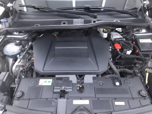 Citroen C4 view 13
