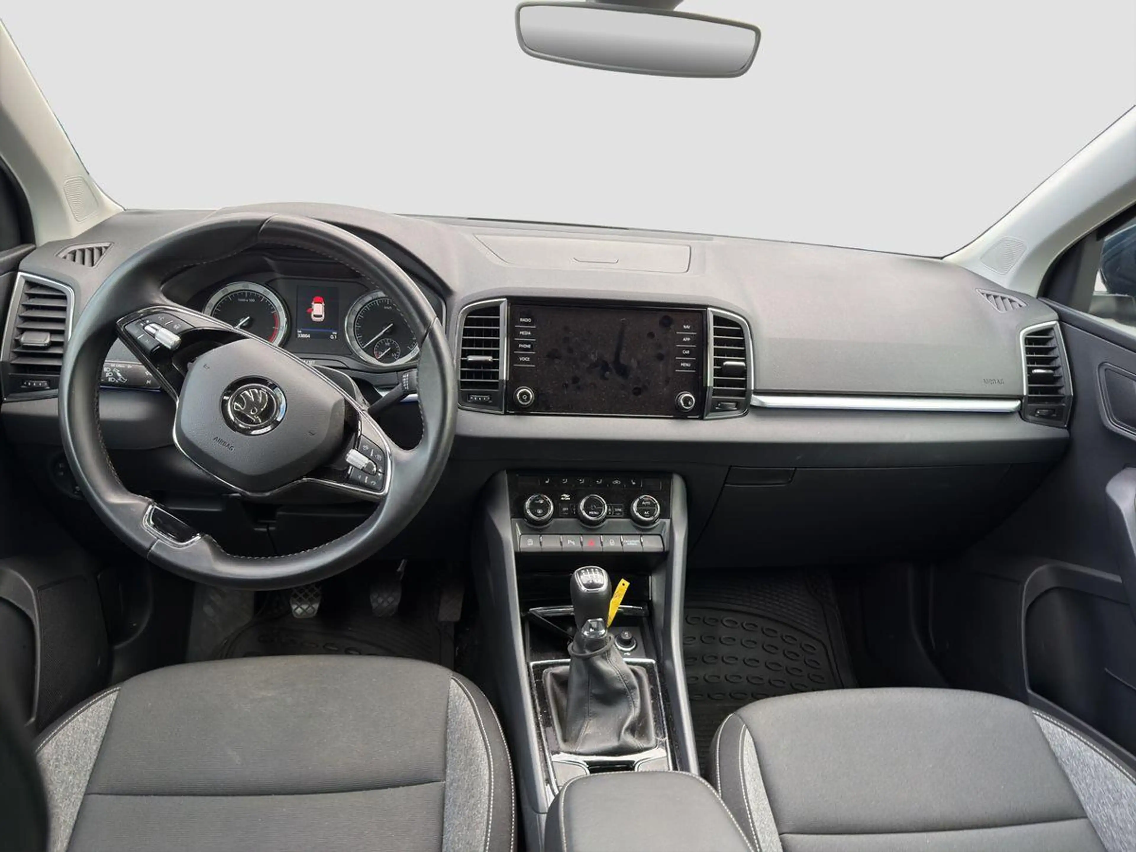 Skoda Karoq 1.0 TSI Drive 125 — photo 13