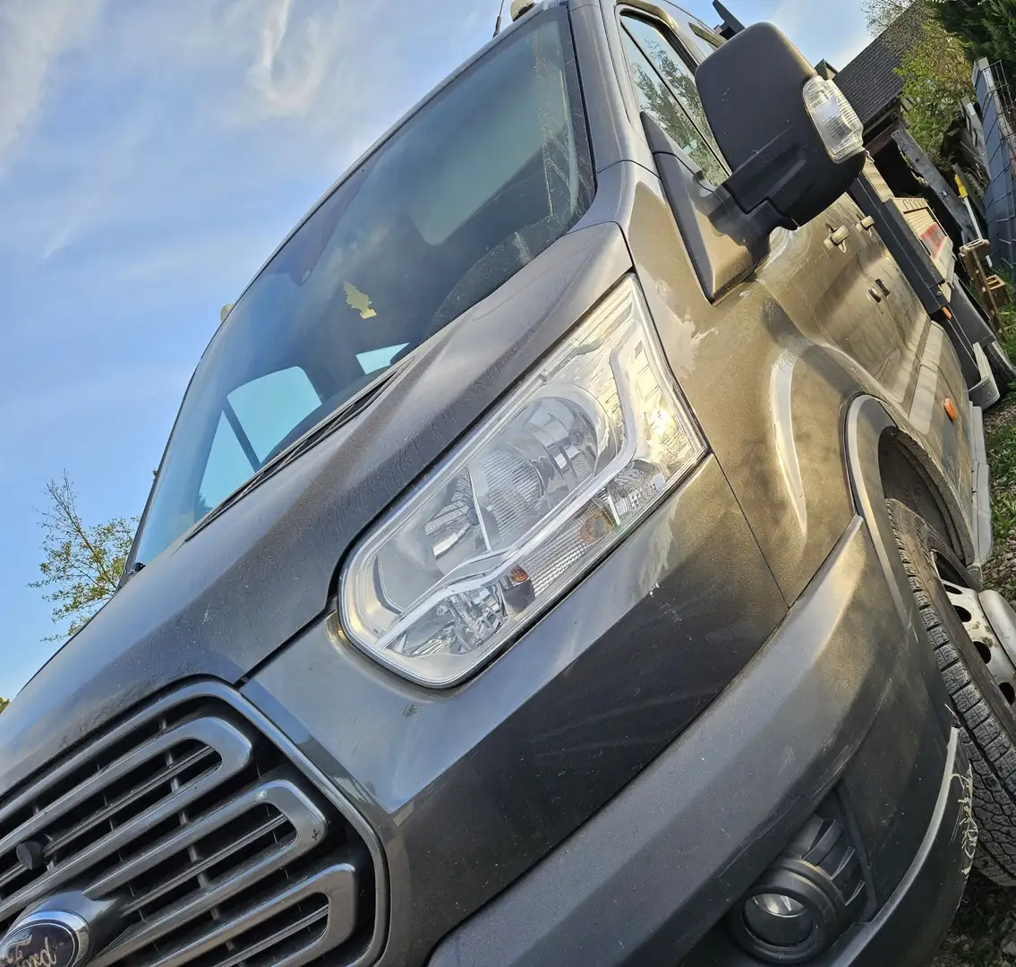 Ford Transit PRITSCHE 470- L4-Trend+NAVI+KLIMA+AHK 3,5t+7SITZ Šedá - 1