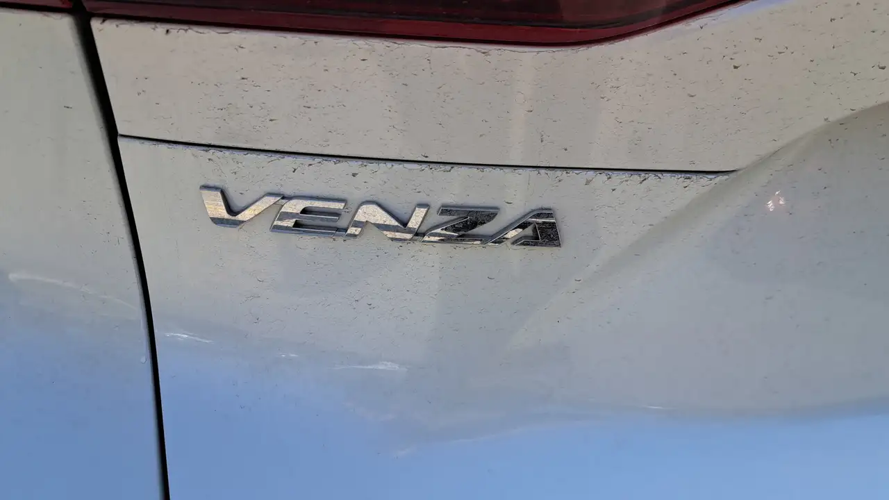 Toyota Venza снимка Toyota Venza