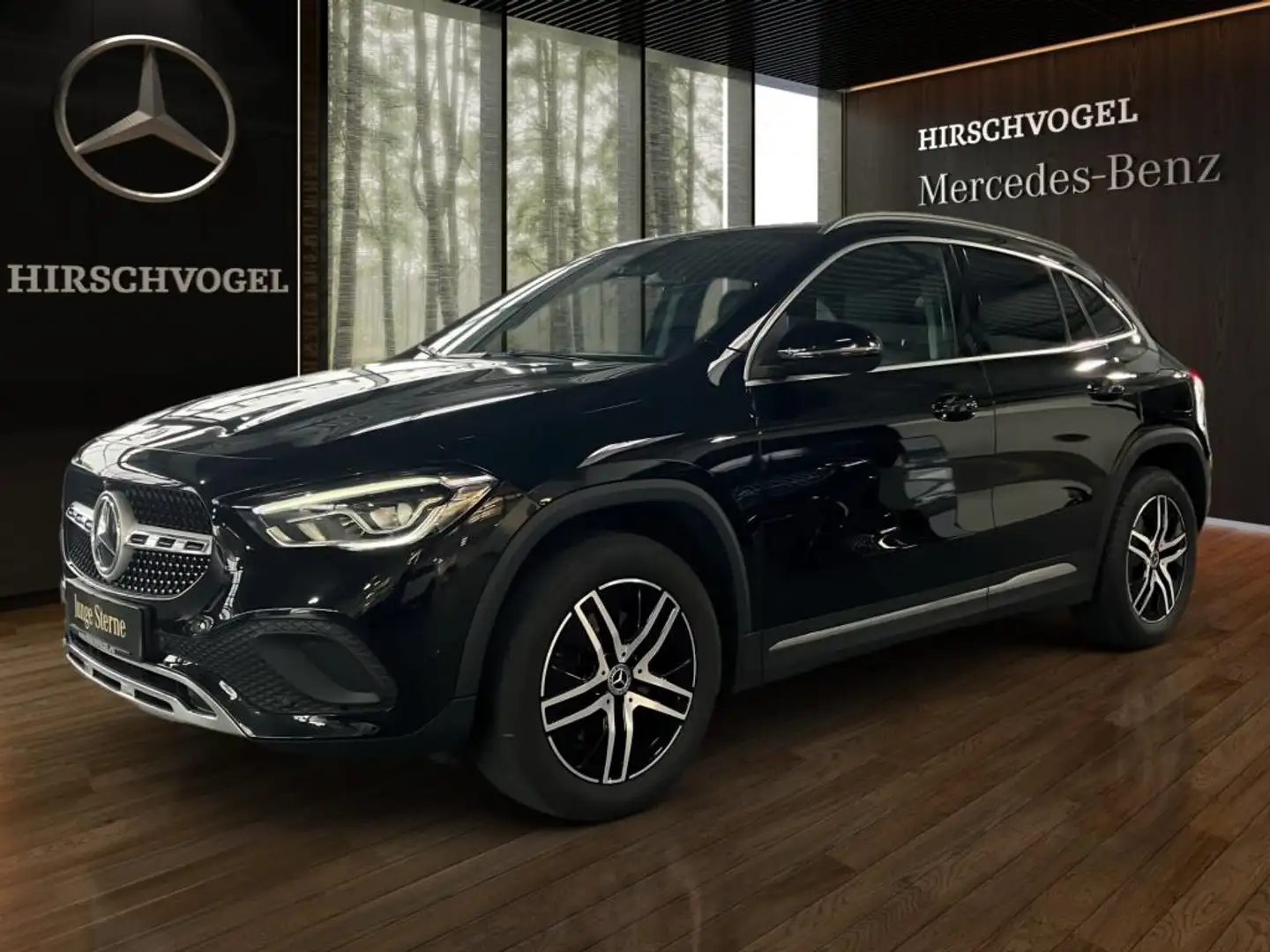 Mercedes-Benz GLA 220 d Progressive+MBUX+Navi-Pr+LED+360°K+PDC Zwart - 1