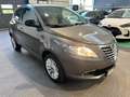 Lancia Ypsilon Ypsilon III 0.9 t.air Gold ecochic metano 80cv Gris - thumbnail 3