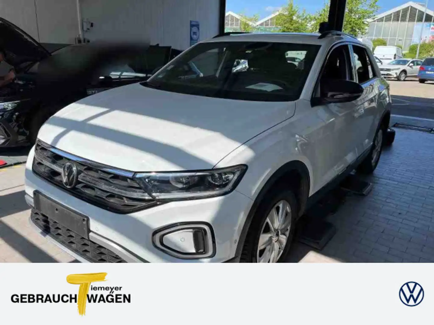 Volkswagen T-Roc 1.0 TSI BLACK STYLE LM18 NAVI AHK KAMERA Weiß - 1