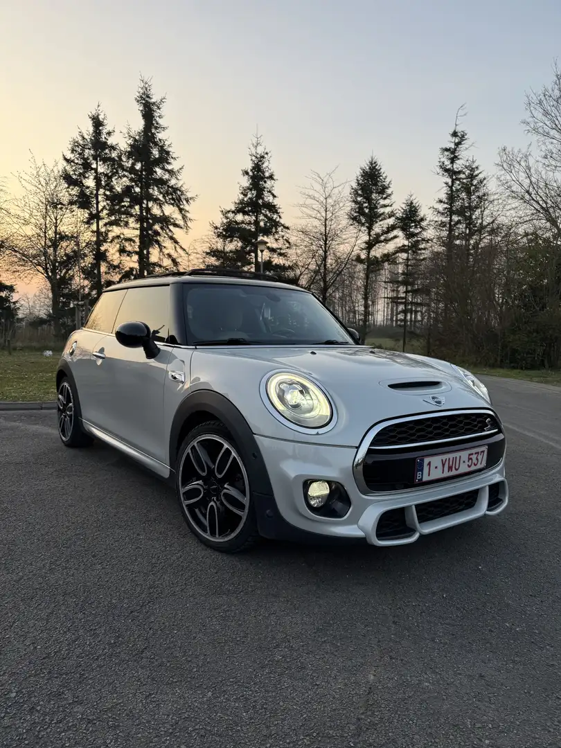 MINI Cooper S 2.0AS Gümüş rengi - 2