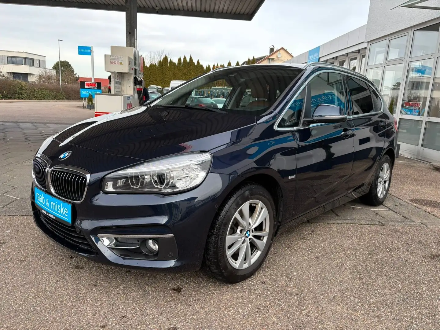 BMW 218 i Active Tourer Luxury Line *LED/Kamera/PDC* Blau - 2